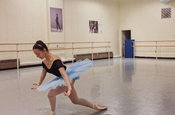 Senior+Ginger+Miller+does+her+ballet+routine.