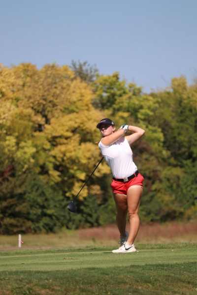 Girls’ golf relies on experience, mental toughness in state finals run