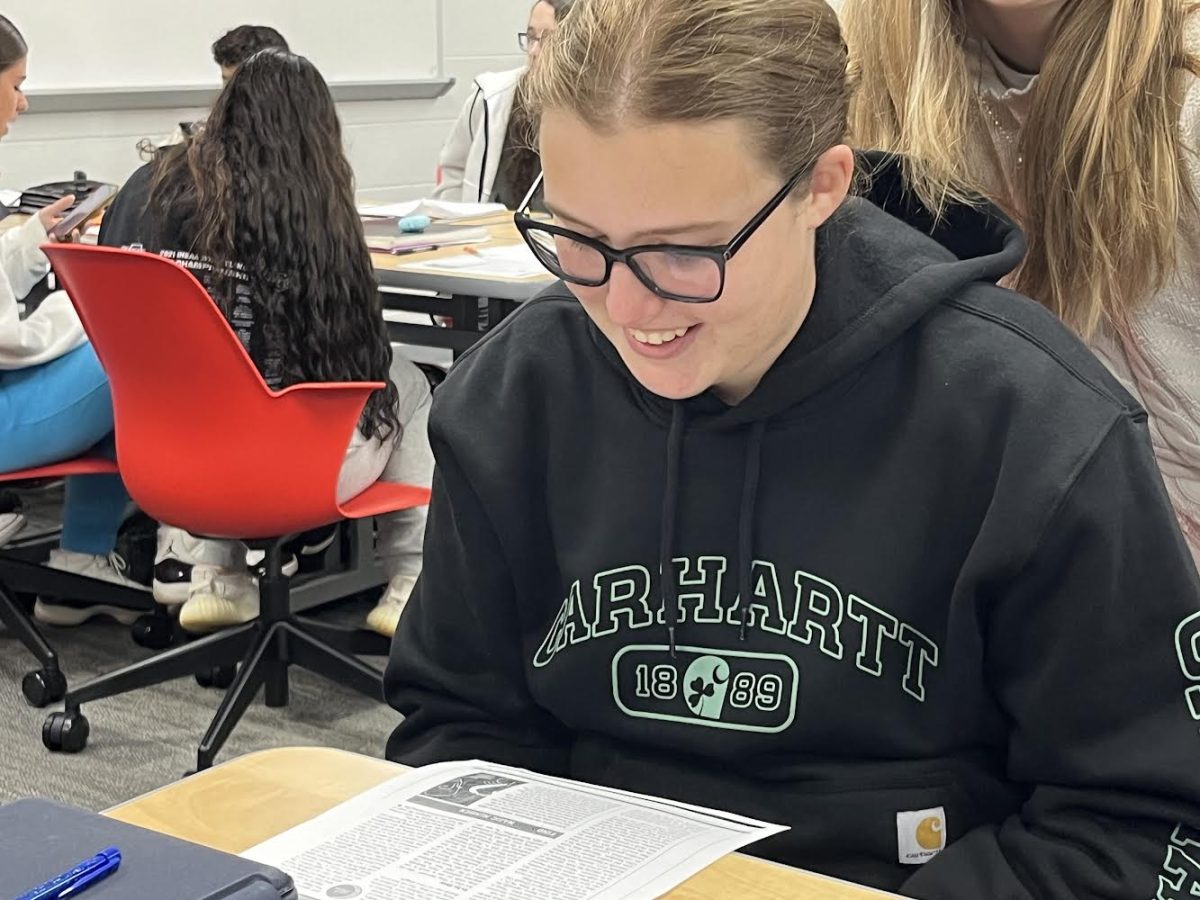 In second period AP Psychology, junior Mason Jackson reads an article on how to grow healthy sleep habits through scientific experiments. “It’s so fascinating to see how sleep can make or break people.” Jackson said, “The author is a former Olympic athlete, so it definitely gives the article a professional aspect.” 