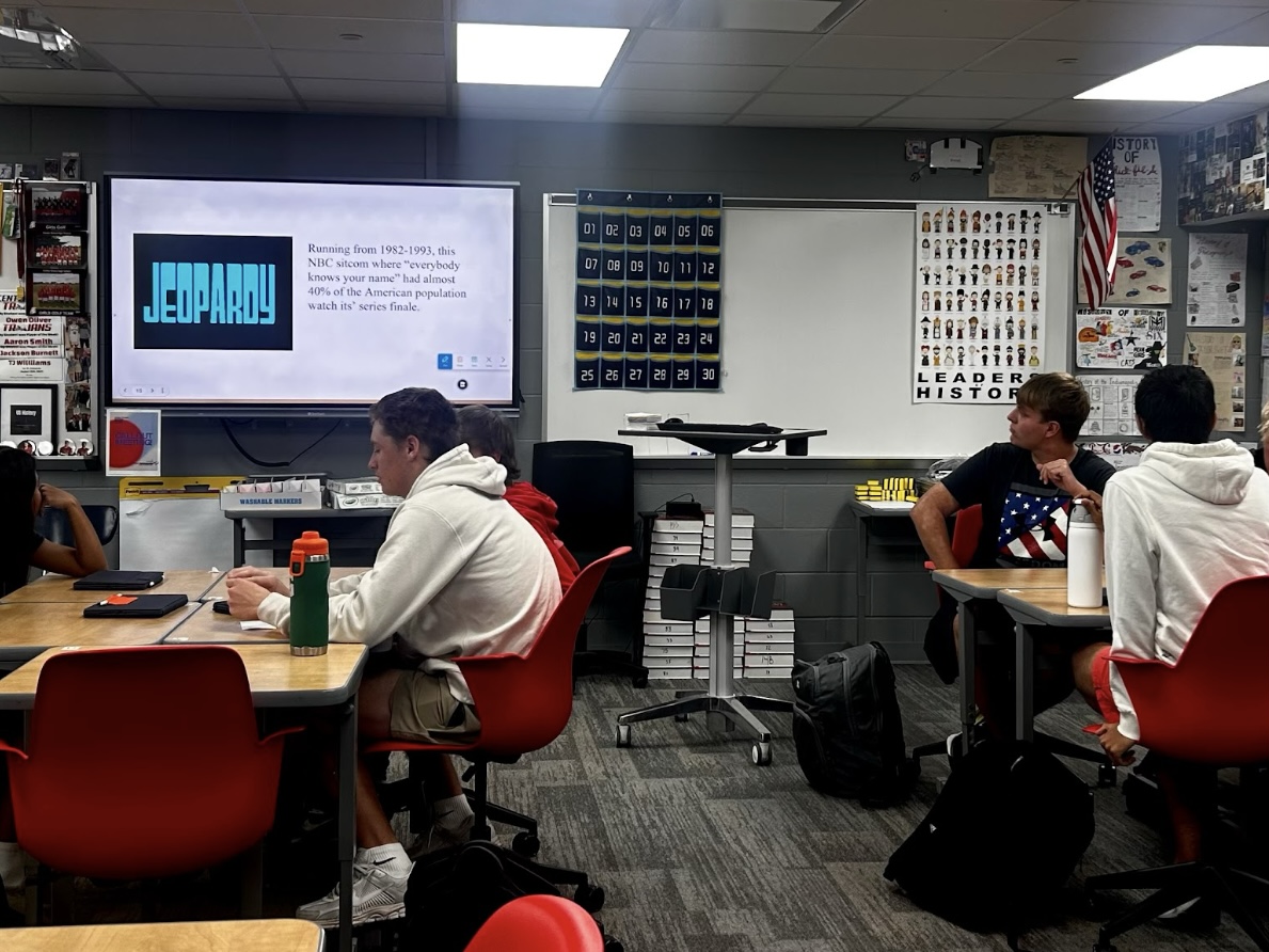 Students in Mr. Hart’s 5th period APUSH class work together to solve the final Jeopardy.